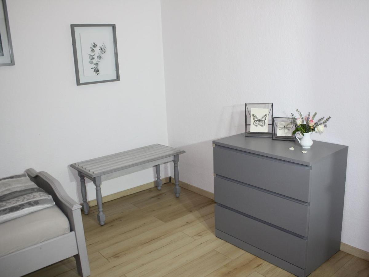 Zu Den Grauen Ziegenboecken Apartment Serba Екстериор снимка